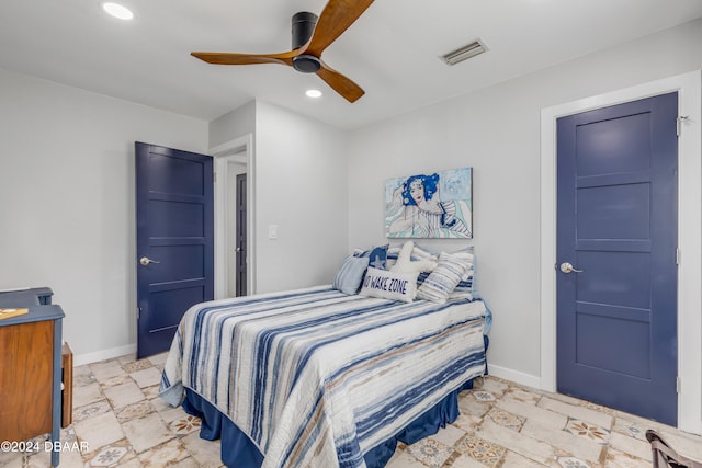 bedroom featuring ceiling fan