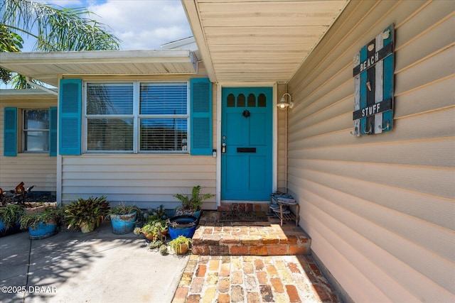 view of entrance to property