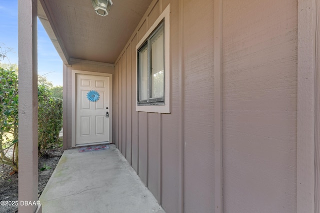 view of property entrance