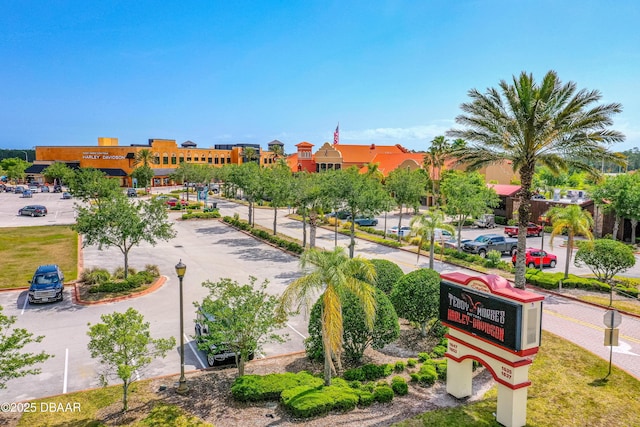 surrounding community with uncovered parking