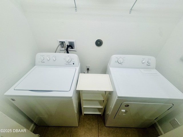 306 Coral Reef Way, Daytona Beach, FL 32124 - washroom with washing machine and dryer