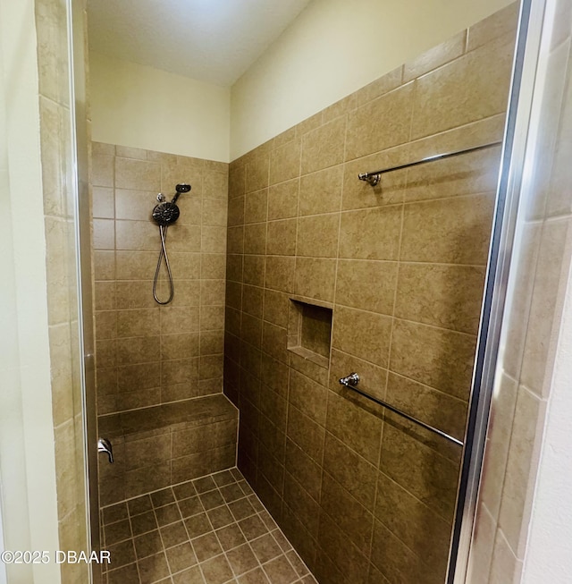 306 Coral Reef Way, Daytona Beach, FL 32124 - full bath with a tile shower