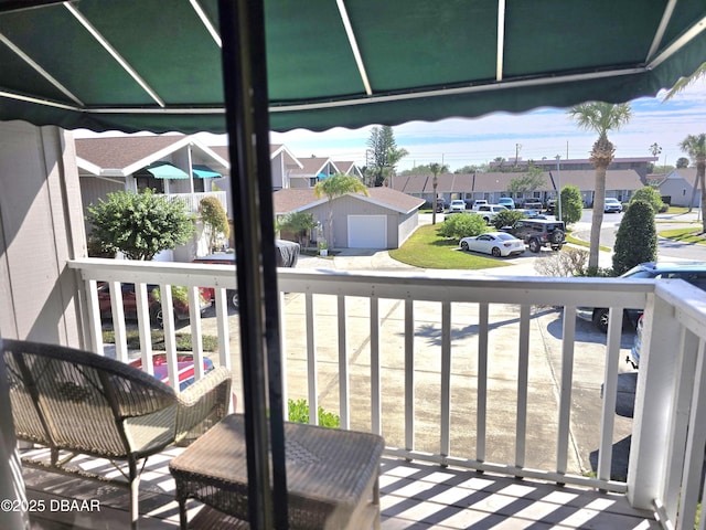 113 Lagoon Ct, New Smyrna Beach, FL 32169 - balcony with a residential view