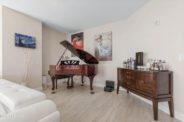 misc room featuring light hardwood / wood-style floors