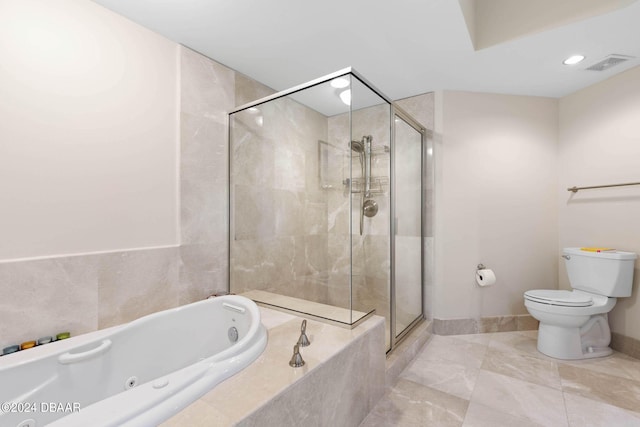 241 Riverside Dr Unit 1401-2, Holly Hill, FL 32117 - full bathroom with toilet, a shower stall, a whirlpool tub, baseboards, and recessed lighting