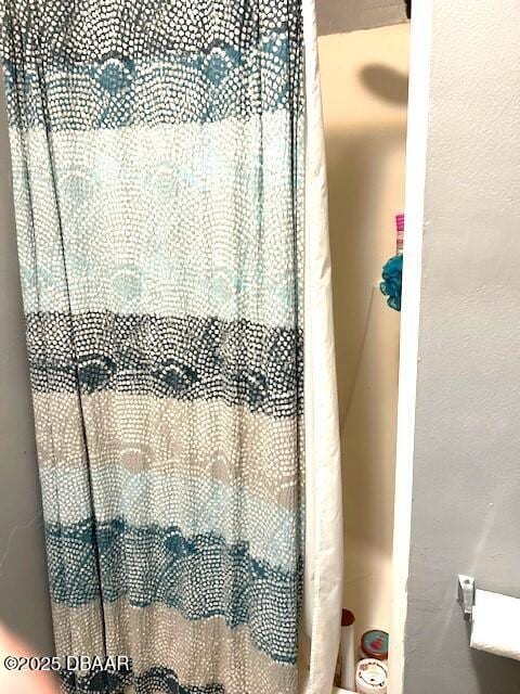 details featuring curtained shower