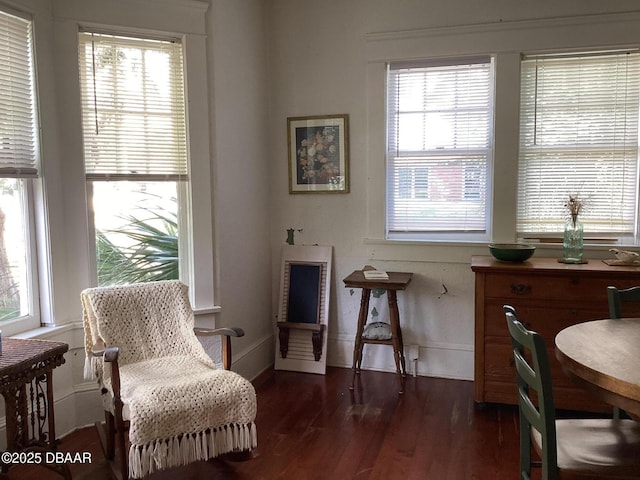 268 Hartford Ave, Daytona Beach, FL 32118 - sitting room with baseboards and wood finished floors