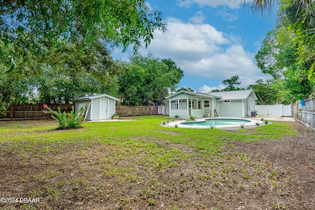 view of yard with a storage shed