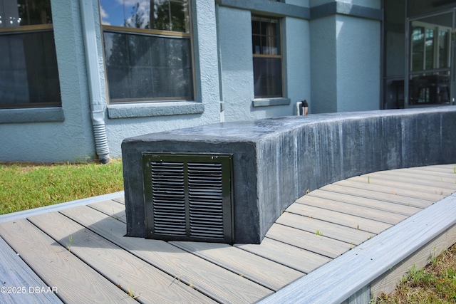 1948 Spruce Creek Lndg, Port Orange, FL 32128 - exterior details with stucco siding