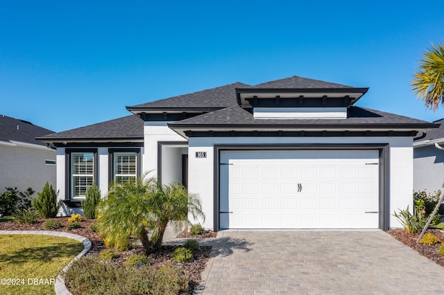 view of front facade with a garage