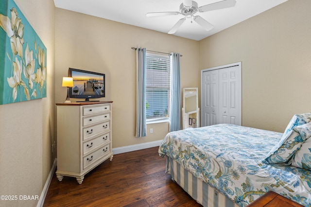1324 Munster Cir, Ormond Beach, FL 32174 - bedroom featuring dark wood-type flooring, a closet, and a ceiling fan