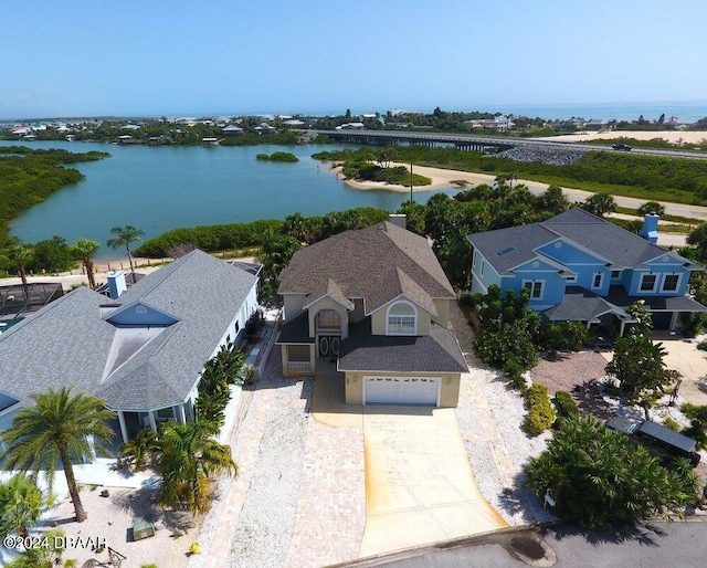 bird's eye view featuring a water view