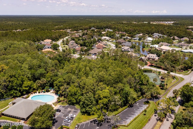 bird's eye view with a view of trees