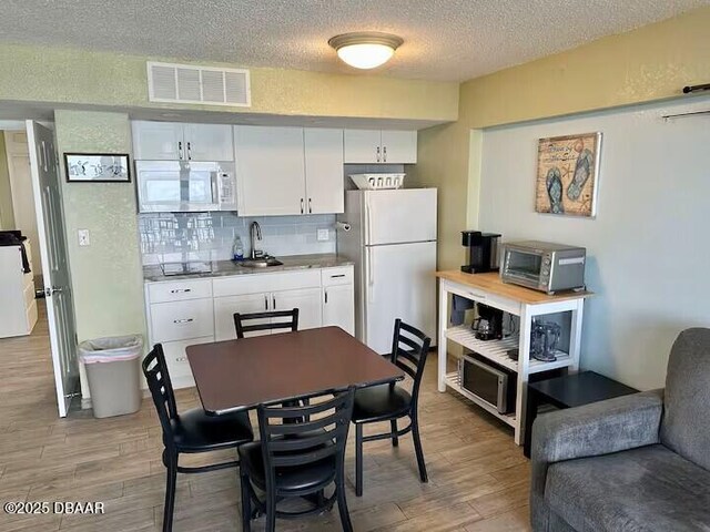 2301 S Atlantic Ave Unit 321, Daytona Beach, FL 32118 - photo 8