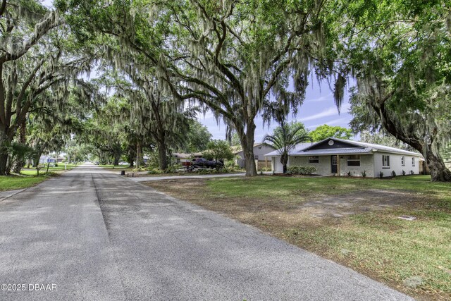 1704 Travelers Palm Dr, Edgewater, FL 32132 - photo 31