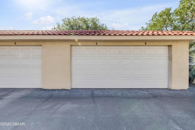 464 Bouchelle Dr Unit 104, New Smyrna Beach, FL 32169 - view of garage