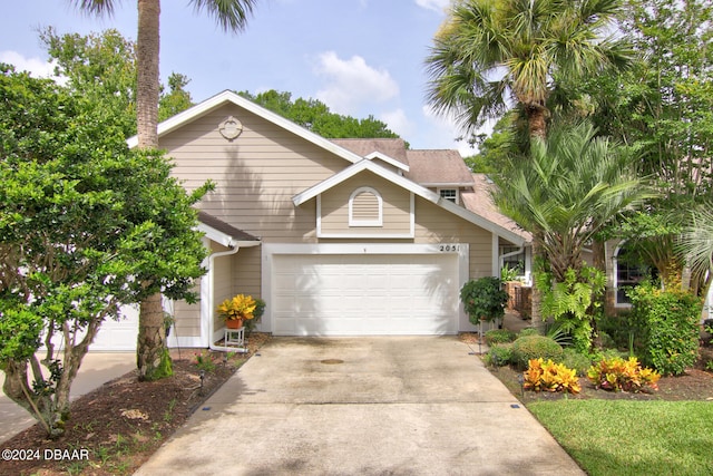 view of front facade with a garage