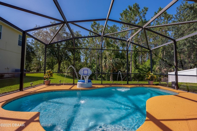 10 Cantilever Ct, Ormond Beach, FL 32174 - outdoor pool with a lawn, a lanai, and view of wooded area
