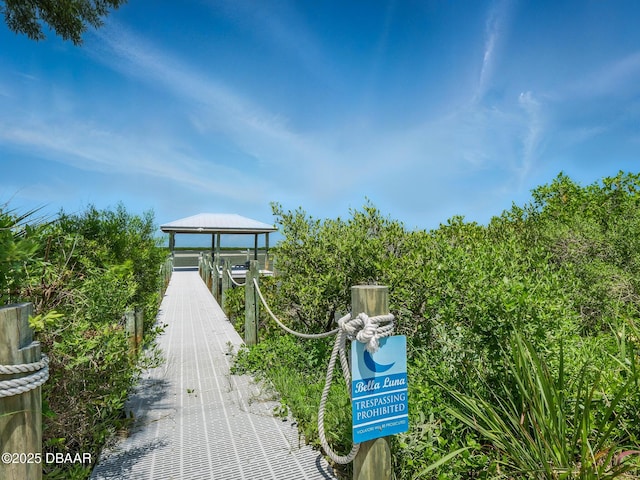 206 S Riverside Dr, Edgewater, FL 32132 - view of community