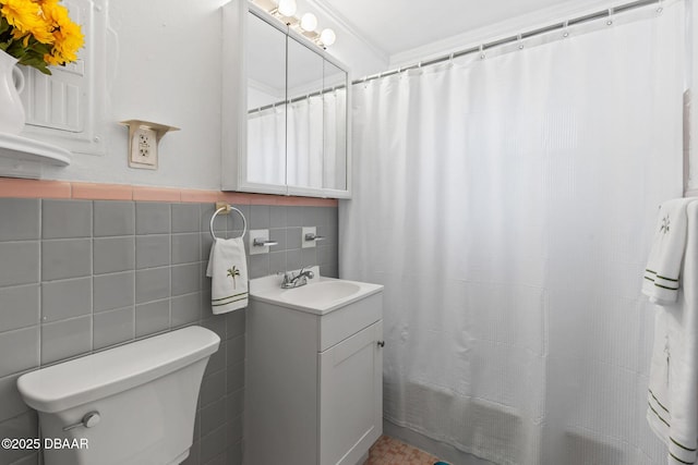 1 Beechwood Dr, Ormond Beach, FL 32176 - bathroom featuring vanity, tile walls, and a shower with curtain