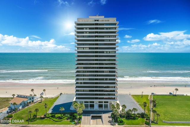 view of water feature with a view of the beach