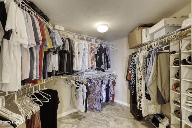 view of spacious closet