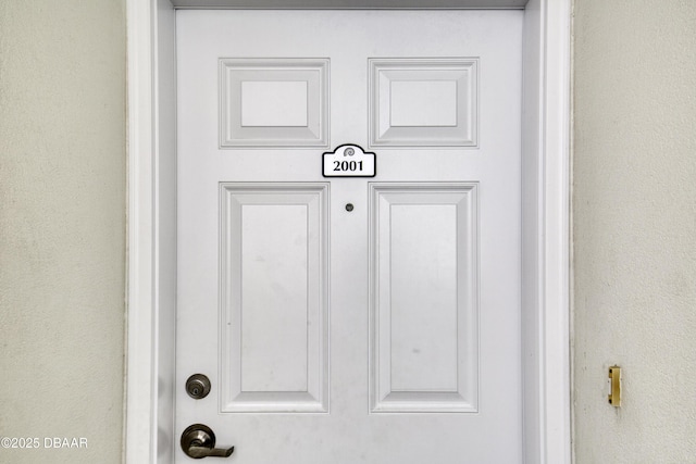 details featuring stucco siding