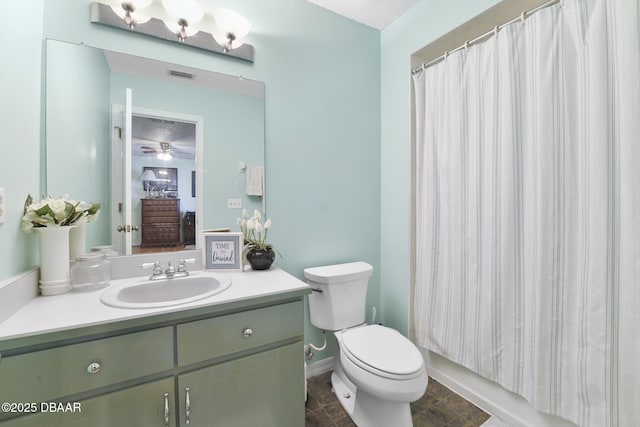 ensuite bathroom featuring visible vents, toilet, vanity, a shower with shower curtain, and ensuite bath