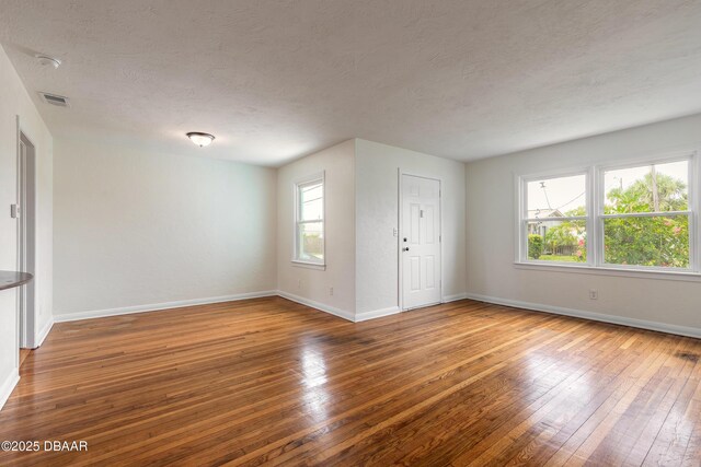 500 Eastwood Ln, Daytona Beach, FL 32118 - photo 4