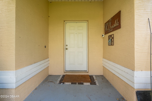 view of entrance to property