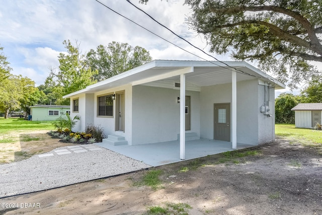 view of front of home with covered porch