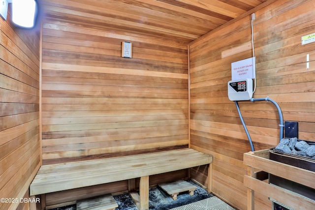 view of sauna / steam room