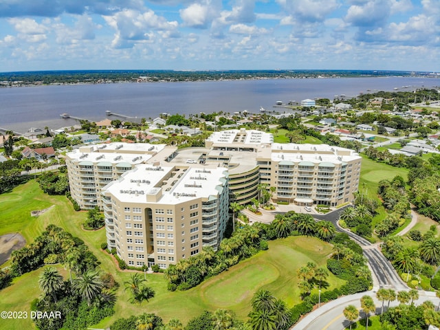 bird's eye view with a water view