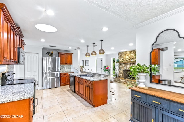 887 Sugar House Ct, Port Orange, FL 32129 - kitchen featuring appliances with stainless steel finishes, decorative backsplash, ornamental molding, light tile patterned flooring, and recessed lighting