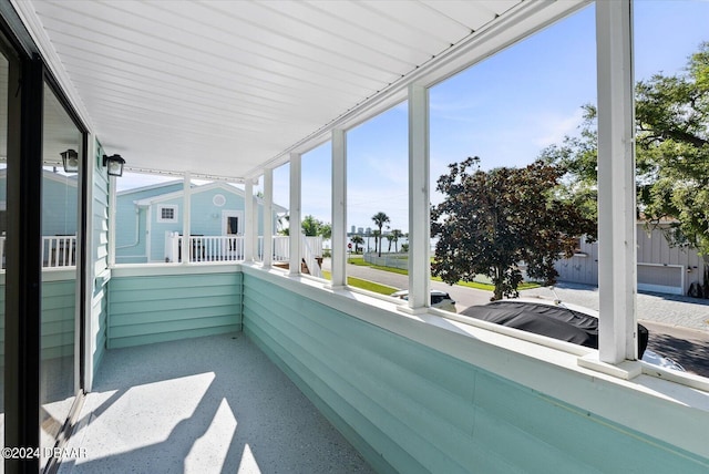 view of sunroom / solarium