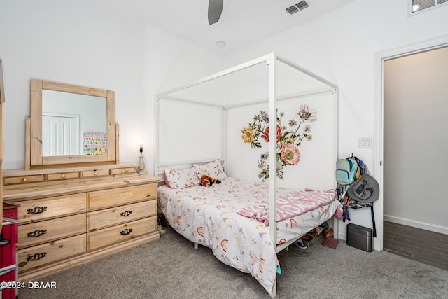 carpeted bedroom with ceiling fan