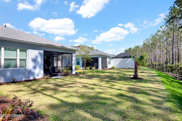 802 Margaritaville Ave, Daytona Beach, FL 32124 - view of yard with a sunroom