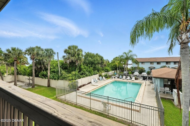 3333 S Ridgewood Ave Unit 8B, Port Orange, FL 32129 - community pool with a patio area