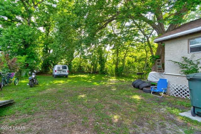 326 Jefferson St, Daytona Beach, FL 32114 - view of grassy yard