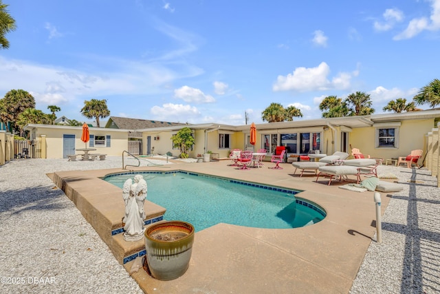 327 Due E St, New Smyrna Beach, FL 32169 - outdoor pool with a patio