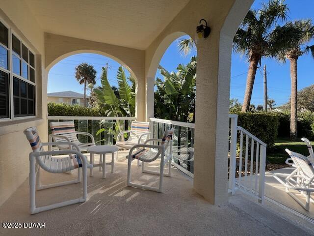610 S Atlantic Ave, New Smyrna Beach, FL 32169 - view of patio / terrace