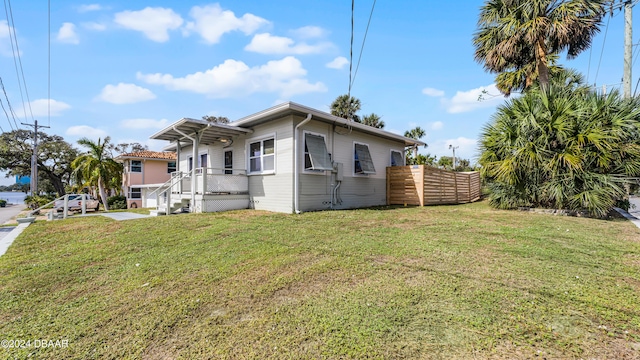 131 Mitchell Pl, Daytona Beach, FL 32118 - view of side of property