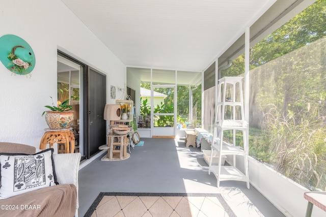 view of sunroom / solarium