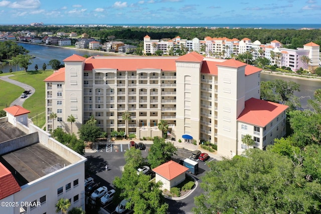 bird's eye view with a water view