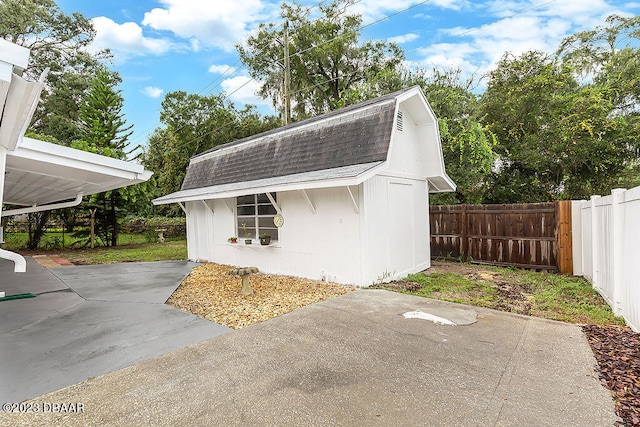 view of outbuilding