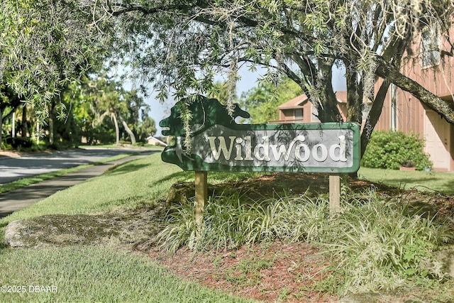 16 Wildwood Trl, Ormond Beach, FL 32174 - community sign featuring a lawn