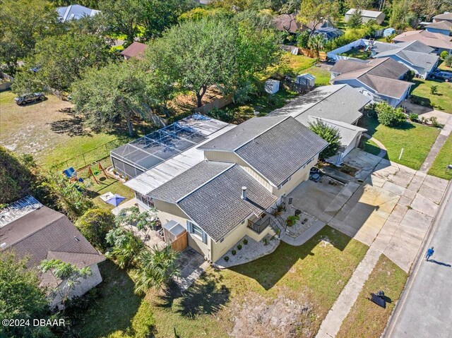 drone / aerial view featuring a residential view