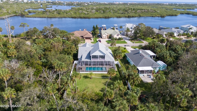 bird's eye view with a water view