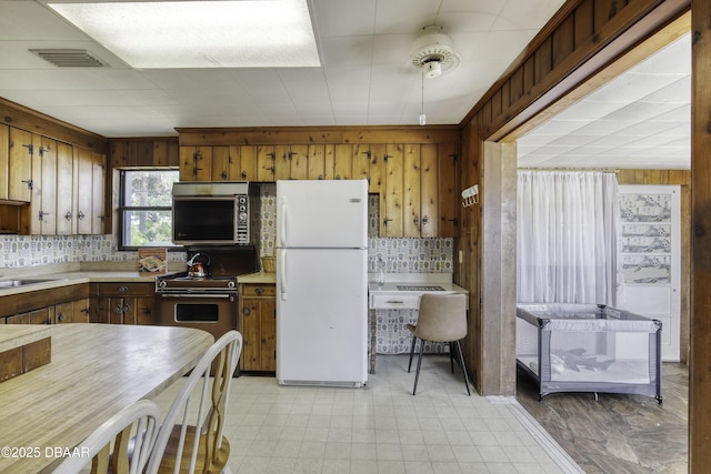 179 Ponce De Leon Dr, Ormond Beach, FL 32176 - photo 23