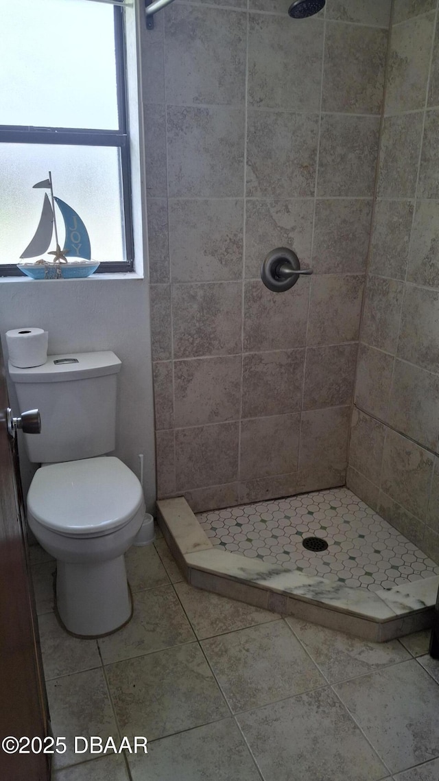 179 Ponce De Leon Dr, Ormond Beach, FL 32176 - full bath featuring a shower stall and tile patterned floors